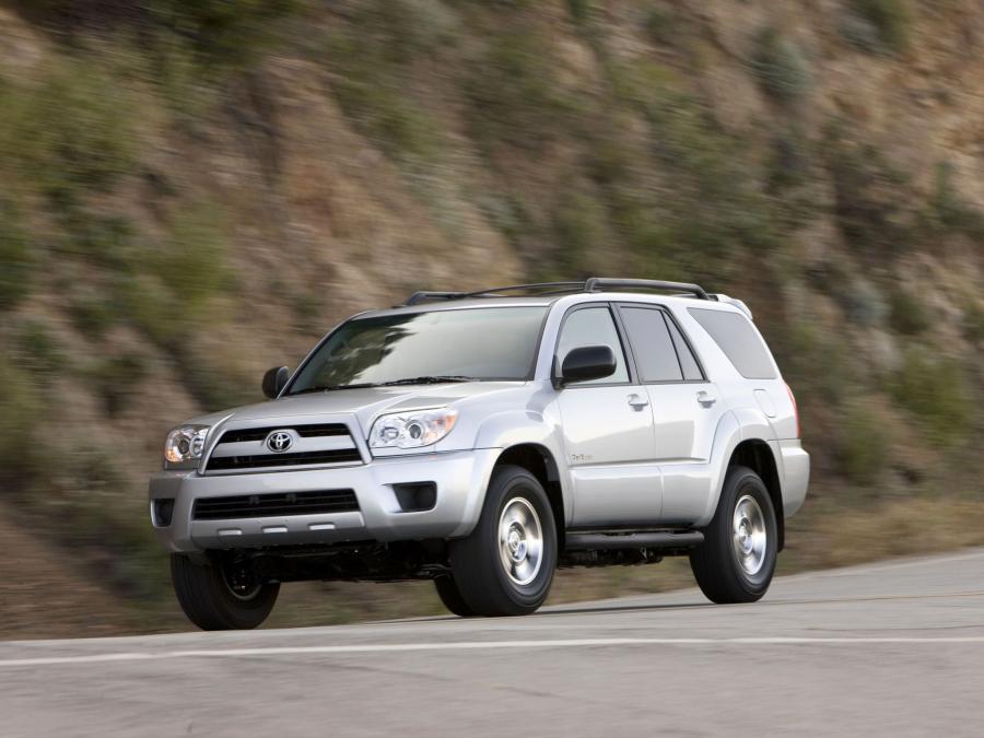  Toyota 4Runner Trail 2005 года  (фото 5 из 15)